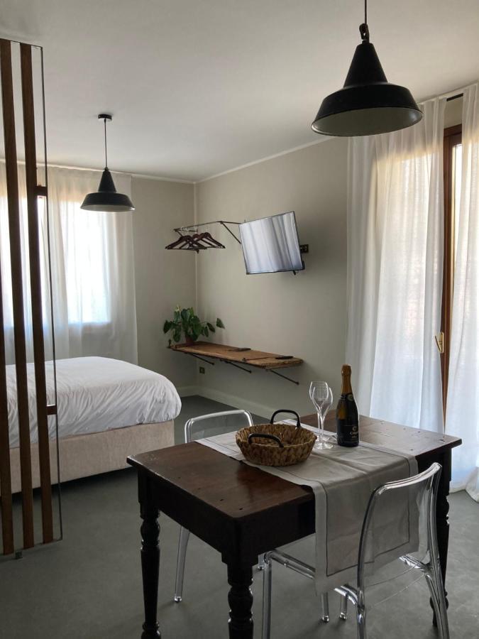 Ferienwohnung Il Poggio Monticelli Brusati Exterior foto