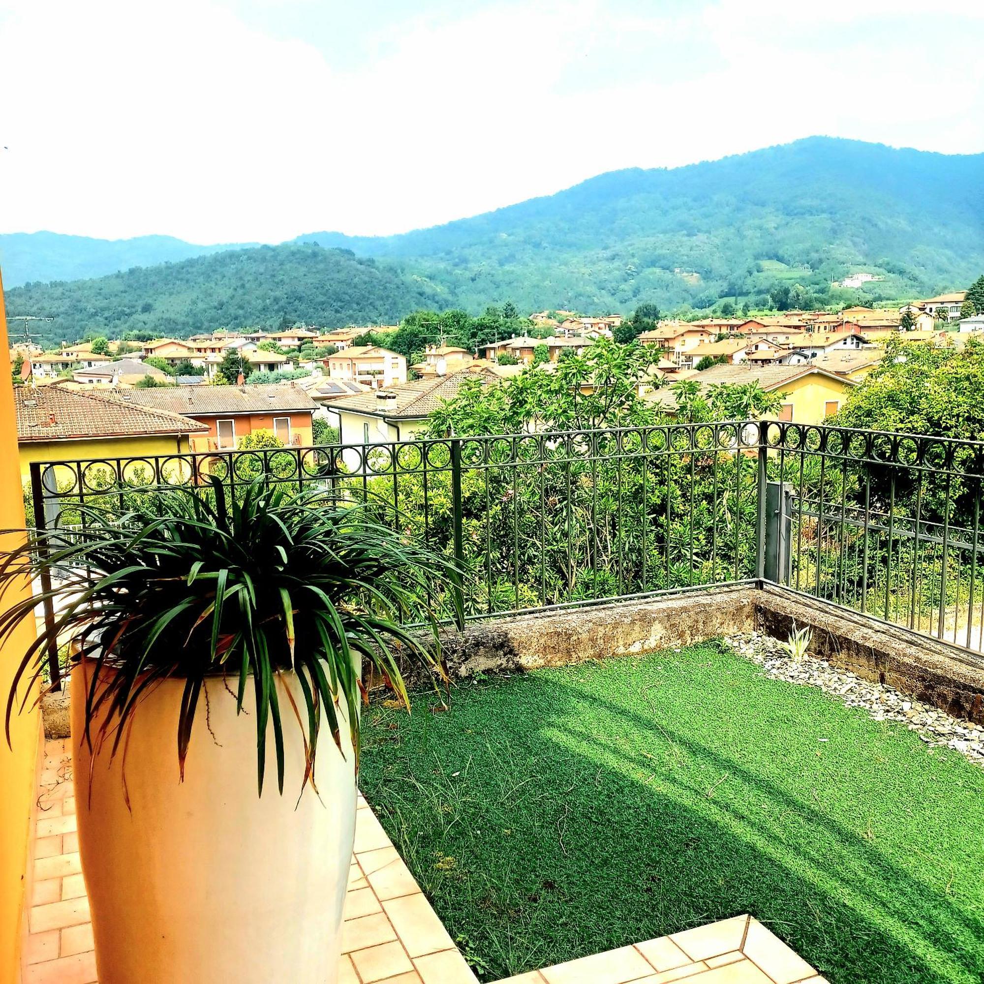 Ferienwohnung Il Poggio Monticelli Brusati Exterior foto